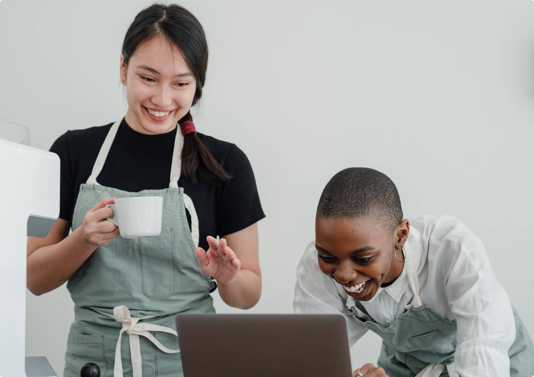 Women Working 1 Women Working 1